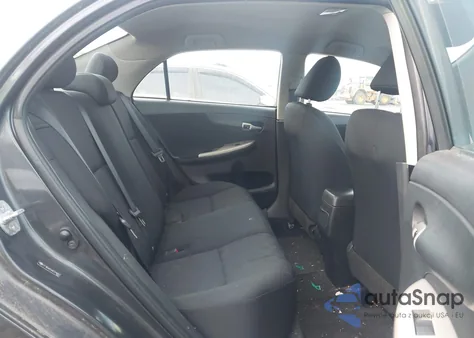 2010 Toyota Corolla S z USA, uszkodzony, nr VIN 2T1BU4EEXAC224652